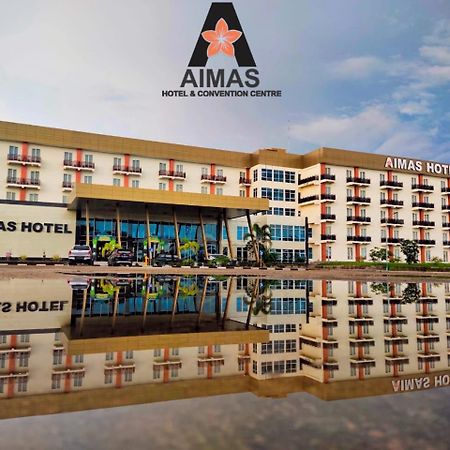 Aimas Hotel And Convention Centre Sorong Exterior foto